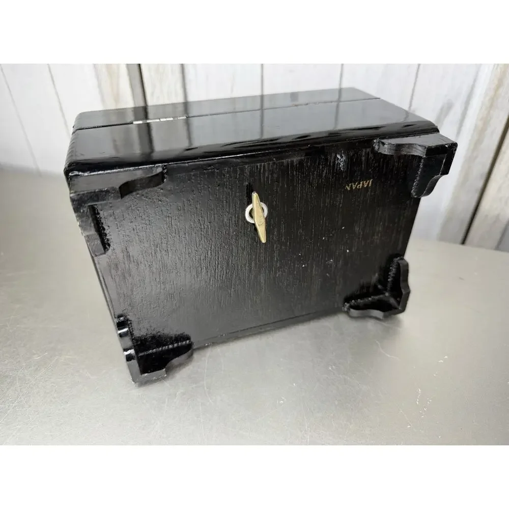 VTG Japanese Lacquered Hand Painted Butterfly Jewelry Music Box Faceted Mirror